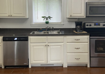 904 Willow Road Kitchen MLS 25-2698